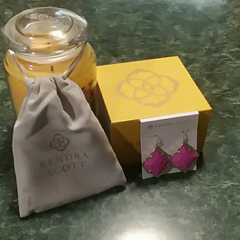 Kendra Scott Earrings